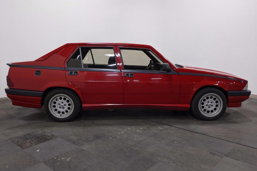  Alfa Romeo Milano Verde (161) 1988 года  (фото 16 из 40)